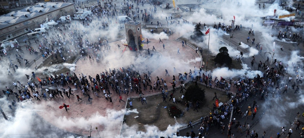 Gezi kalkışması: Profesyonel devrim ihracı!