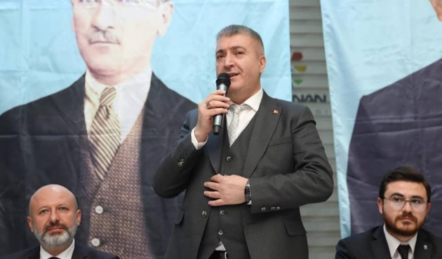 Kayseri'de Başkan Serkan Tok, vatandaşlarla buluşmayı sürdürüyor