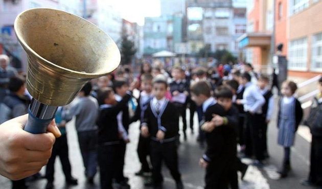 Okula başlama yaşı değişti!