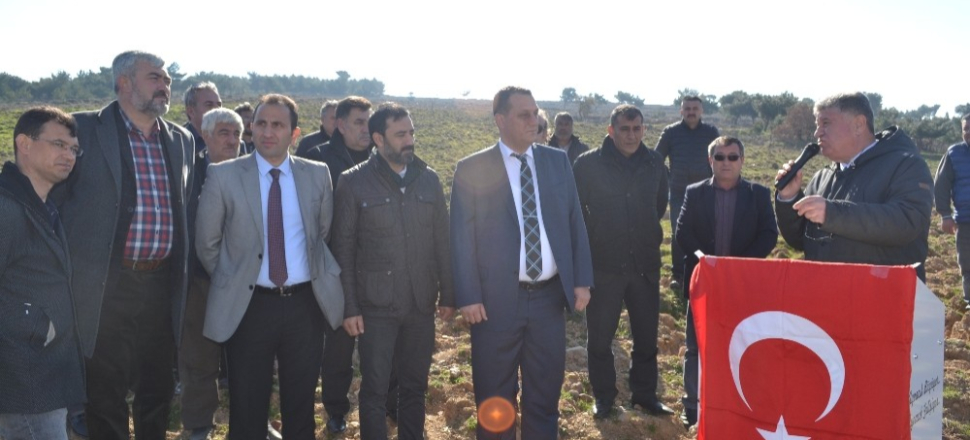 Çanakkale'de Başkan Mehmet Ünal Şahin: “Ağaç geleceğe bırakılan en güzel mirastır”