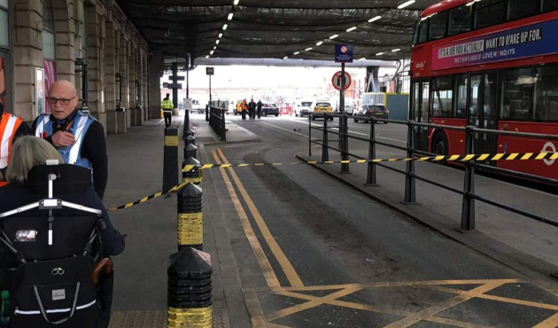 Havalimanı ve metroda bombalı paket bulundu...