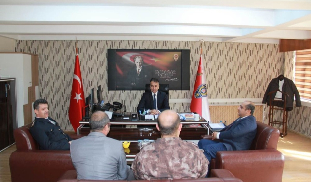 Bitlis'te Vali Oktay Çağatay, Ahlat’ta gezi ve incelemelerde bulundu