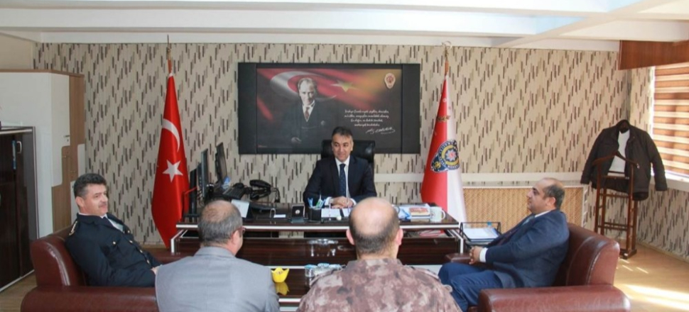 Bitlis'te Vali Oktay Çağatay, Ahlat’ta gezi ve incelemelerde bulundu