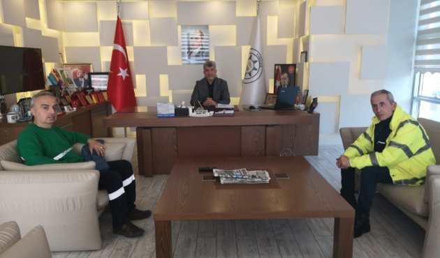 Düzce'de Başkan Muzaffer Yiğit’e çimento fabrikası yetkililerinden ziyaret