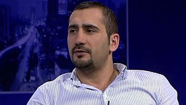 Ümit Karan'dan bir ilk: İmzayı attı, sahalara döndü...