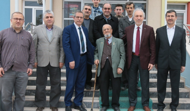 Kütahya'da Başkan Kamil Saraçoğlu, Mesleki Eğitim Merkezi’ni ziyaret etti
