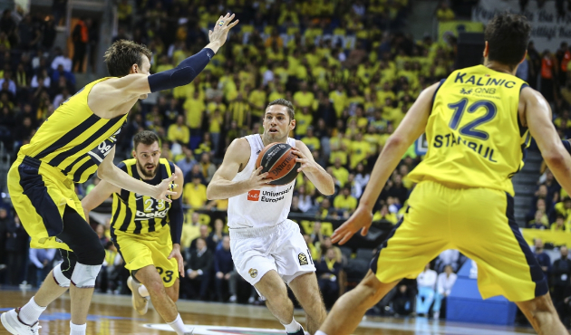 Fenerbahçe Beko, Real Madrid'e boyun eğdi...