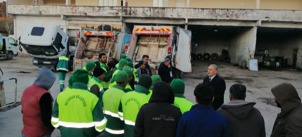 Adıyaman'da Abdulkadir Kırmızı temizlik işçileriyle görüştü