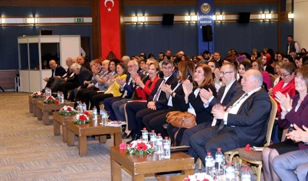Ankara'da Metin Feyzioğlu: Milli irade ile şiddet yan yana barınmaz