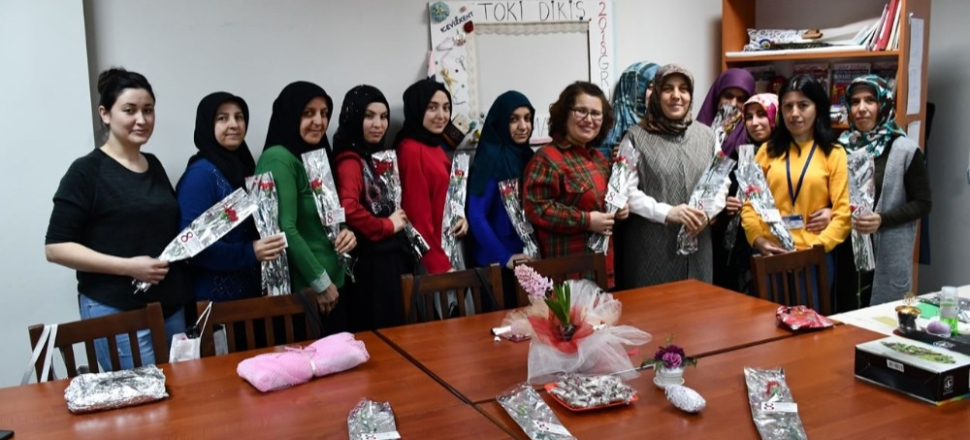 Karabük'te Başkan Rafet Vergili kadınları unutmadı