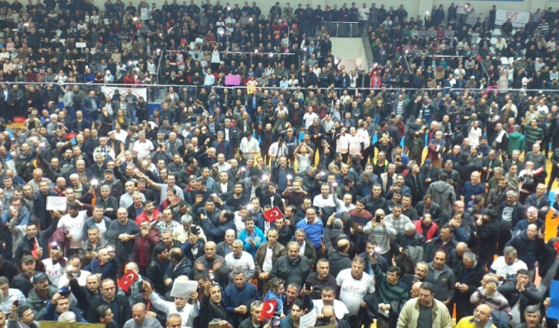 CHP'den EYT'liler üzerinden eylem çağrısı!