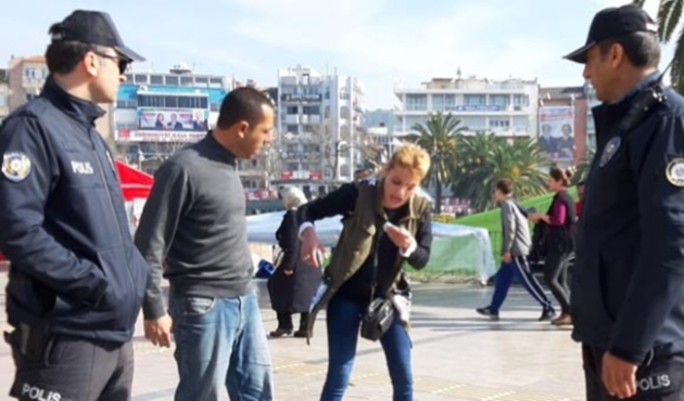 Kadın müşteri taksiciyi rehin aldı!