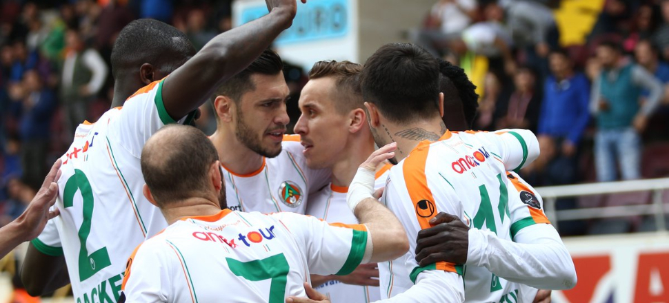 Alanyaspor, Erzurum'u ateşe attı!