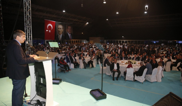 Antalya'da Menderes Türel: “Şampiyonluk kupasını havaya kaldıracağız”