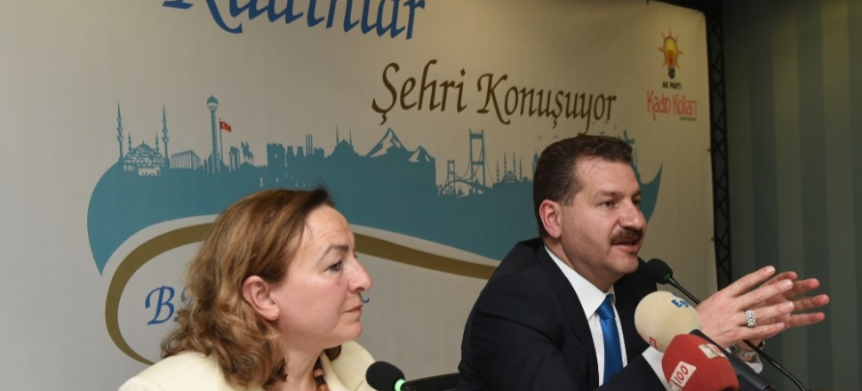 Balıkesir'de Başkan Yücel Yılmaz kadınlarla şehri konuştu
