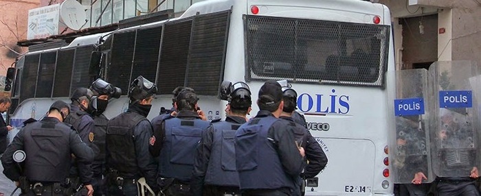 İstanbul'da DHKP-C operasyonu: 13 kişi gözaltında!