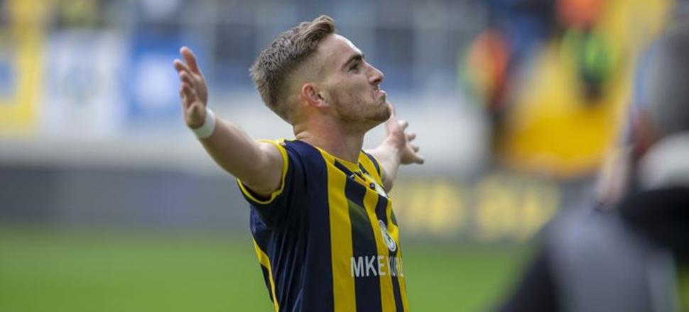 Ankaragücü'nün yıldızı lige damga vurdu!