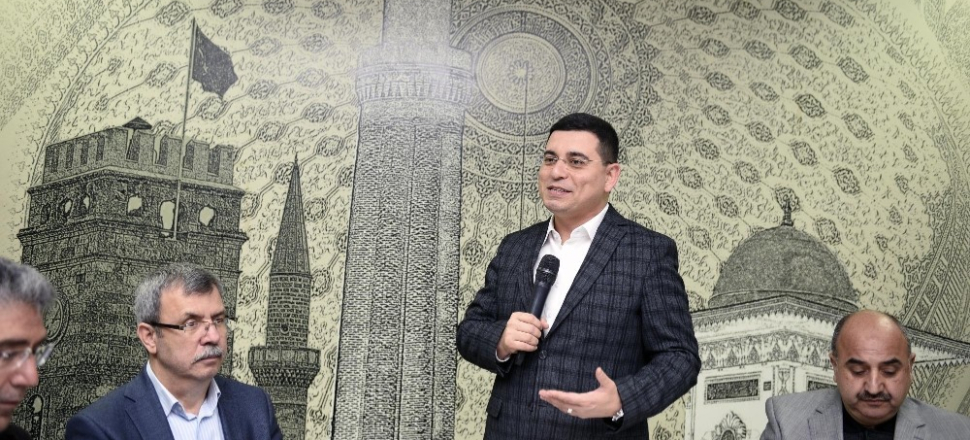 Antalya'da Hakan Tütüncü, “Kepez’de gecekondu stokları hızla eriyor”