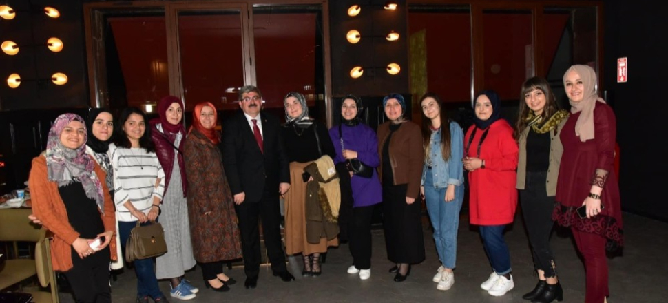 Bilecik'te Başkan Nihat Can gençlerle bir araya geldi