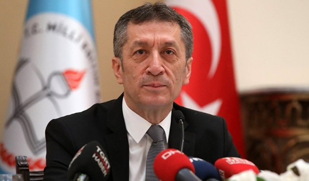 Ankara'da Bakan Ziya Selçuk: İstiklal Marşı, büyüklüğün gerçekliğidir
