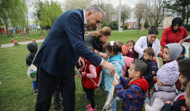 Sakarya'da Başkan Zeki Toçoğlu öğrencilerle buluştu