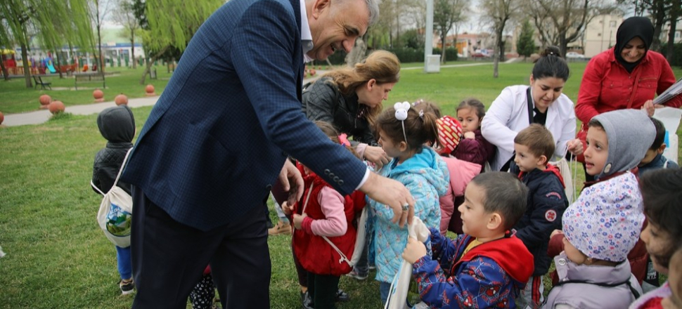 Sakarya'da Başkan Zeki Toçoğlu öğrencilerle buluştu