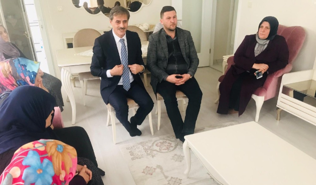 Sakarya'da Başkan Yusuf Alemdar, mahalle ziyaretleri sürüyor