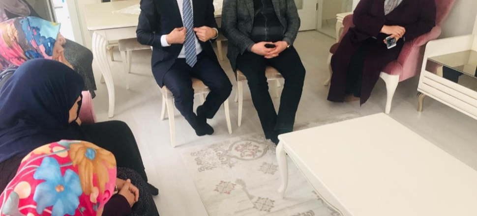 Sakarya'da Başkan Yusuf Alemdar, mahalle ziyaretleri sürüyor