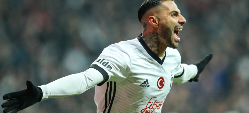 Quaresma, Beşiktaş'a adeta dört elle sarıldı!