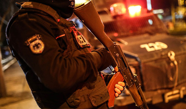 İstanbul'da 40 adrese şafak baskını!