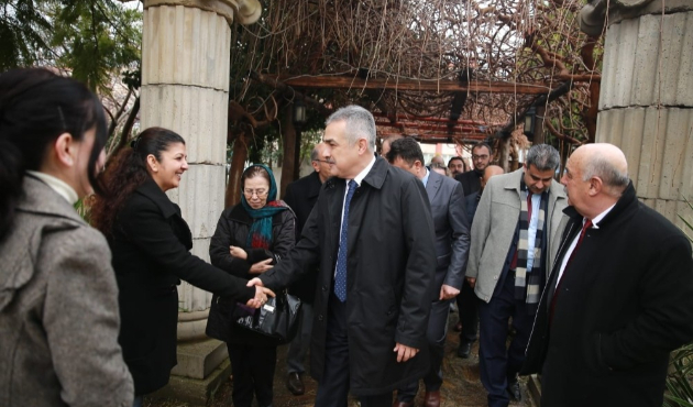 Aydın'da Mustafa Şavaş: “İşten atma tehdidiyle oy peşindelermiş”