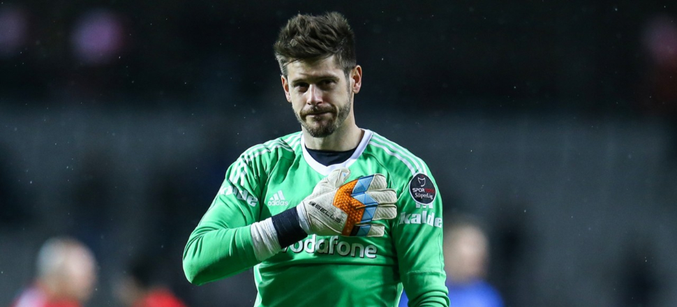 Karius gidiyor, Fabri geliyor!