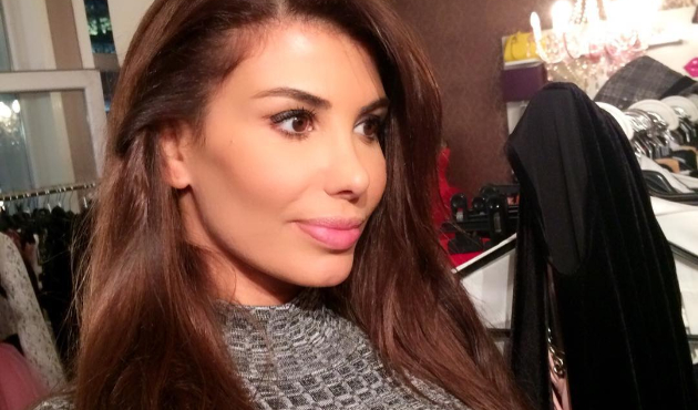 Hatice podyumdaki hareketini önceden prova etti!