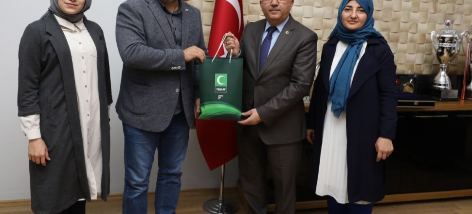 Afyon Yeşilay’dan Başkan Burhanettin Çoban’a ziyaret