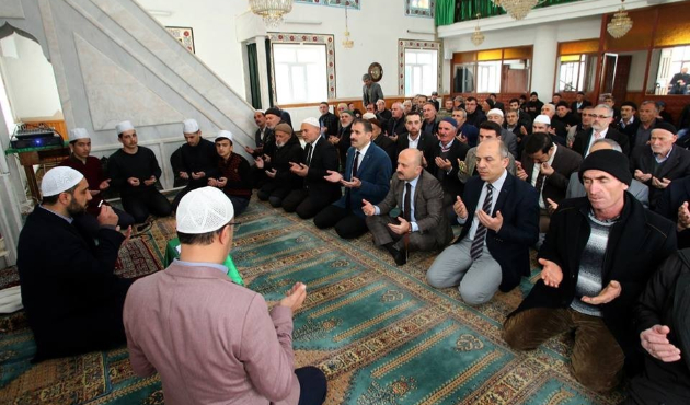 Amasya'da Şehit Kadir Çakı için köyünde mevlit okutuldu