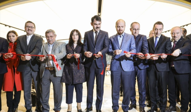75 bin kitaplı Kıraathane açıldı