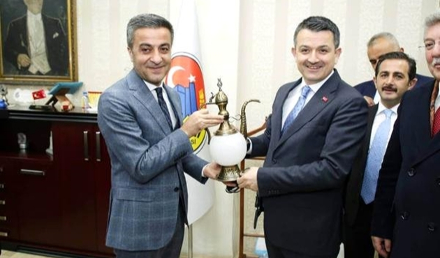 Çankırı'da Bakan Bekir Pakdemirli'den 'ithal patetes' açıklaması