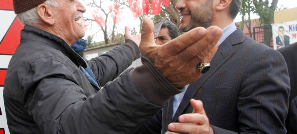 Adana'da Fatih Mehmet Kocaispir: "Yüreğir’in vizyonunu değiştireceğiz"