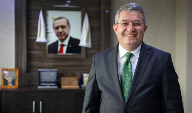 AK Parti'li adaydan 20 bin kişiye iş sözü!
