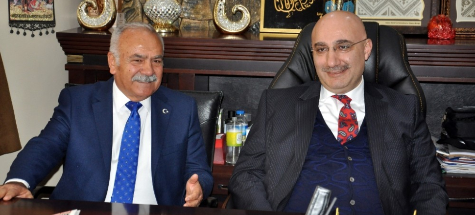 Adana'da Osman Arslan: "Esnafa desteğimiz sürecek"