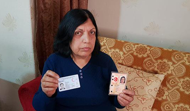 56 yıldır evli olduğunu yeni öğrendi
