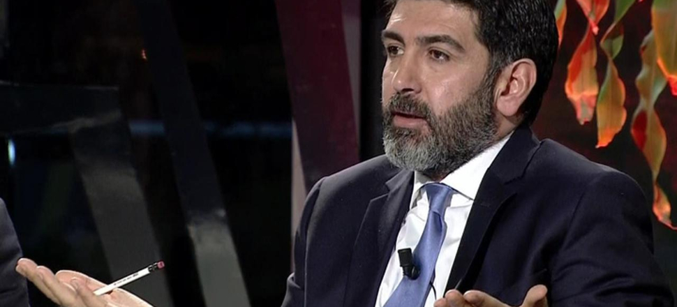 Levent Gültekin: Ezan kutsal değildir. Sana ne ezandan!