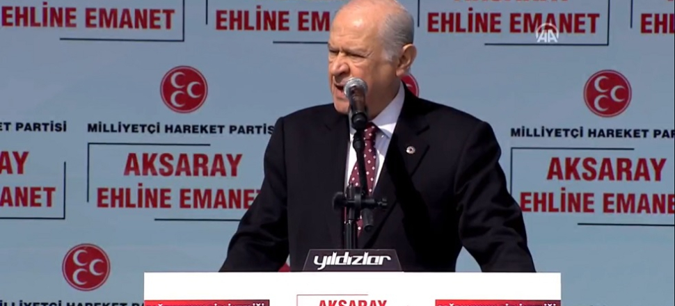 "Ya aklıyla zoru var, ya da siyasi komada!"