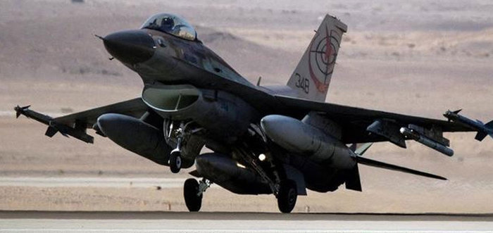 İsrail ordusuna ait F-16 düştü
