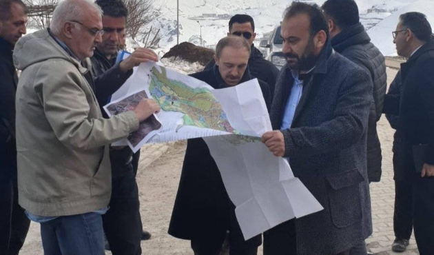 Hakkari'de Başkan Cüneyt Epcim: “Hakkari’de 600 konut yapılacak”