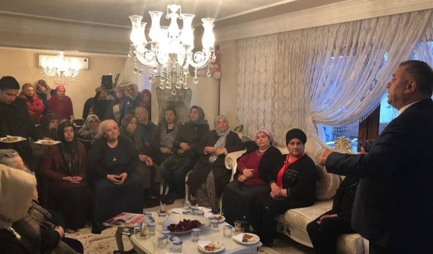 Düzce'de Erdoğan Bıyık her gün yüzlerce kişiyle görüşüyor
