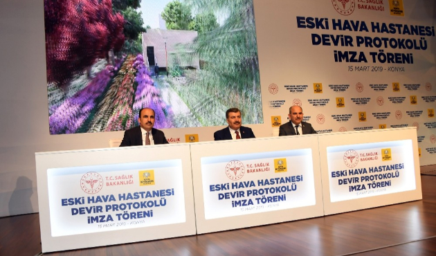 Konya'da Bakan Fahrettin Koca, Konevi Kütüphanesi imza törenine katıldı