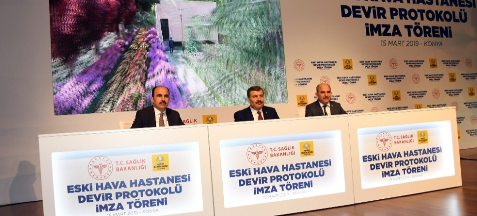 Konya'da Bakan Fahrettin Koca, Konevi Kütüphanesi imza törenine katıldı