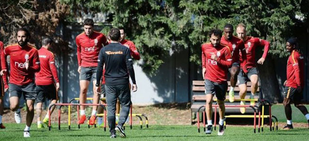 Riekerink A takım idmanına 14 yaşındaki yıldız adayını da çıkardı
