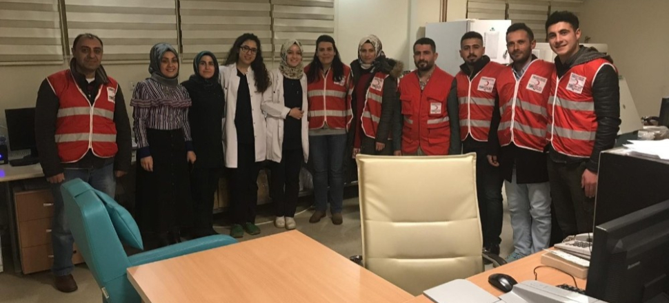Van'da Başkan Selçuk Yay, sağlıkçıların bayramını kutladı